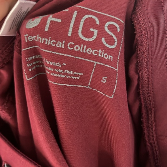 Burgundy Figs Set - Picture 6 of 6